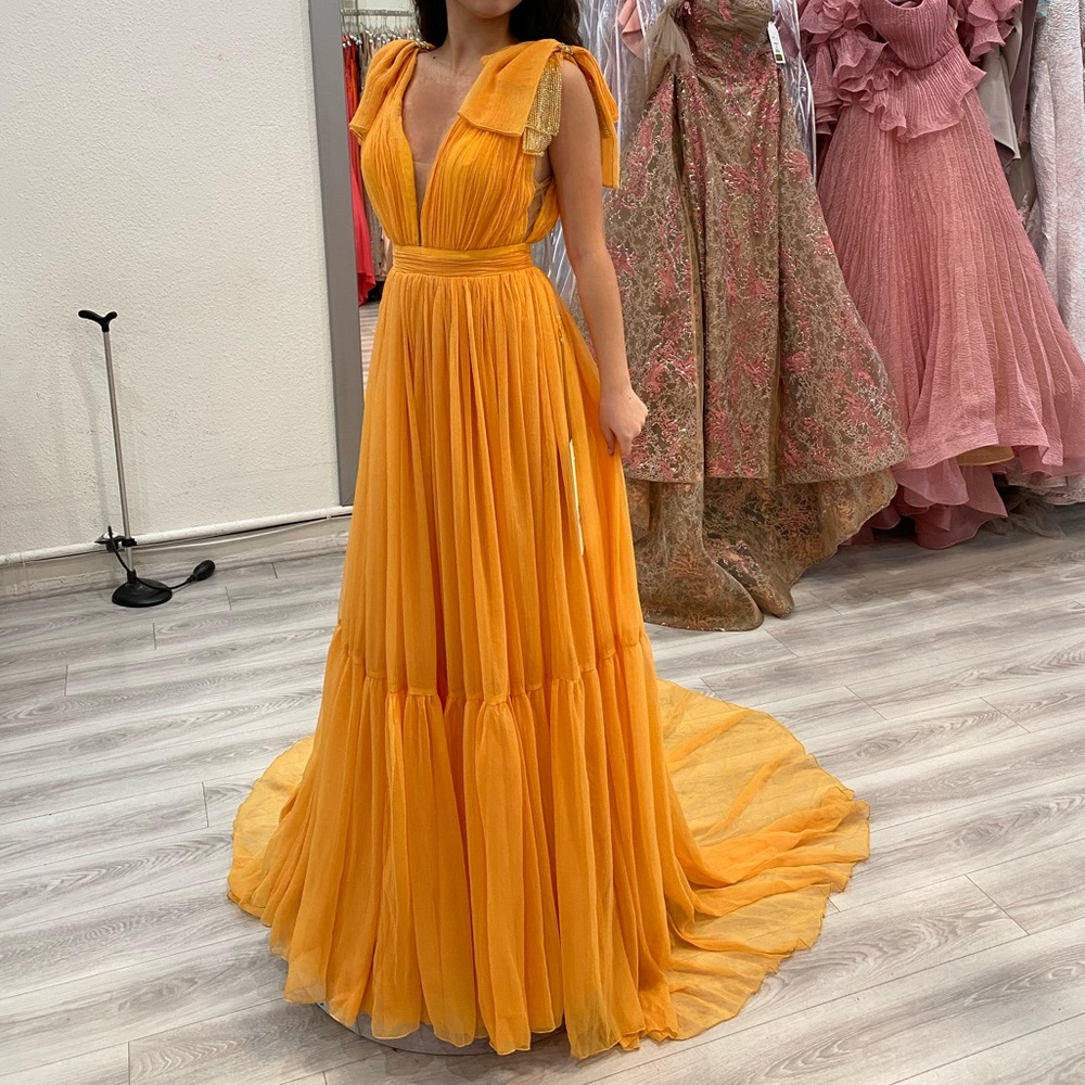 NWT Tarik Ediz Orange/Yellow Fit and Flare Open Back Chiffon Dress Size 0